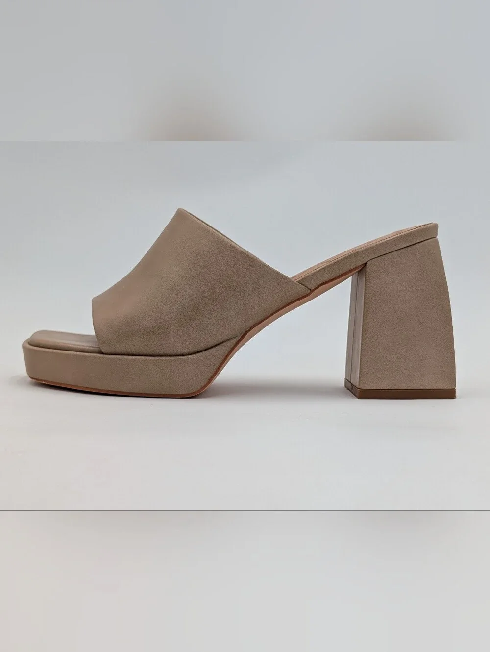 CCOCCI Sz 8.5 Doris Natural/Taupe Platform Heeled Sandals Y2K Block Heels
